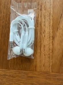 Photo of free Ear buds with headphone jack (Sunnyvale 94087) #1