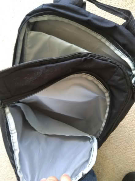 Photo of free Laptop/other back pack, in black (Millhouses S7) #2
