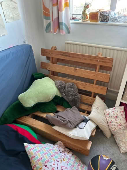 Photo of free Single futon (OX1 henwood) #1