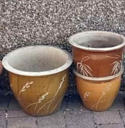 Photo of Outdoor Ceramic Plant Pots (Halton LA2) #1
