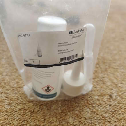 Photo of free Glass cutter and fluid (Me14 2ha) #4