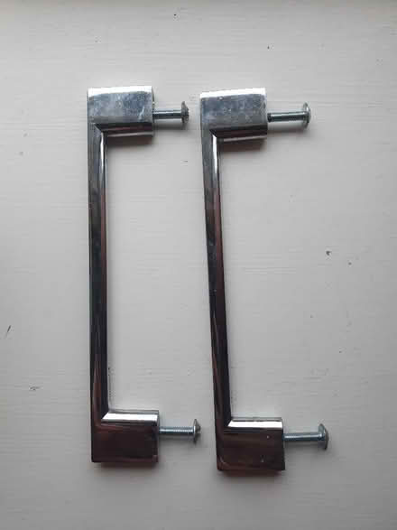 Photo of free Metal handles silver (Kendal LA9) #1