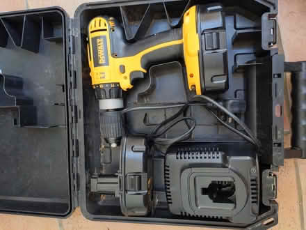 Photo of free Combi drill/driver but dead batteries (NiCd) (Lakenham NR1) #1