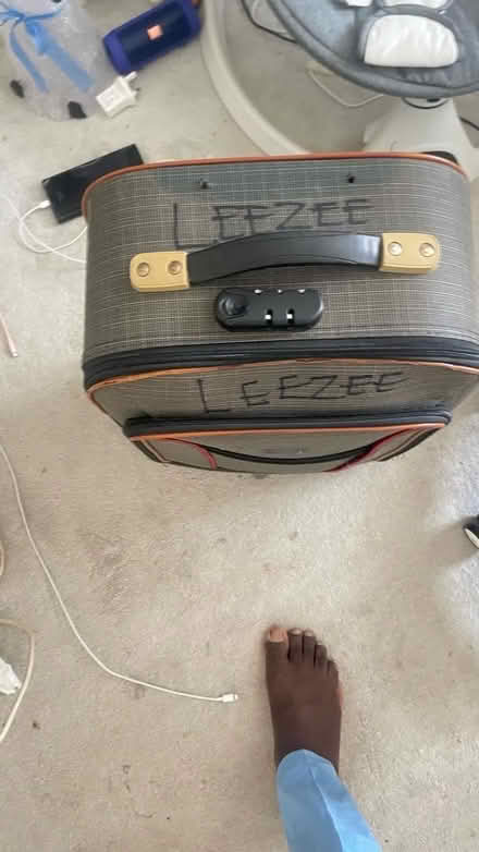 Photo of free Portable suitcase (Herongate CM13) #1
