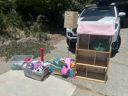 Photo of free Kids toys in good shape (May Valley) #1