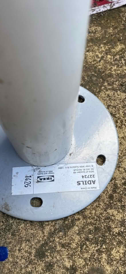 Photo of free 4 Ikea legs (Jennett's Park RG12) #2