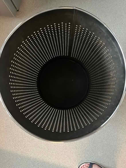Photo of free Laundry Basket (HR4 7FG) #3