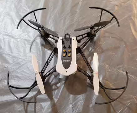 Photo of free Parrot Mini Drone - No Controller (Bellevue-Redmond) #1
