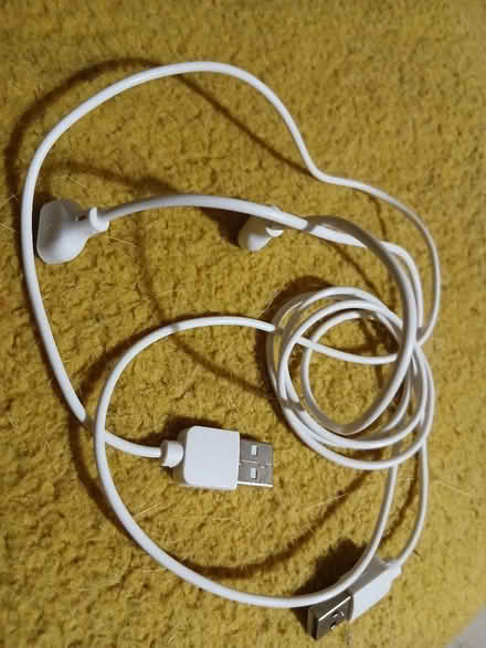 Photo of free USB Charger Cables x 2 (SE22) #2