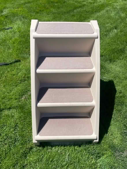Photo of free Pet steps (SW Beaverton) #2