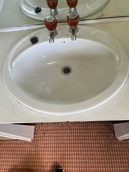 Photo of free Wash hand basin (Sligo) #1