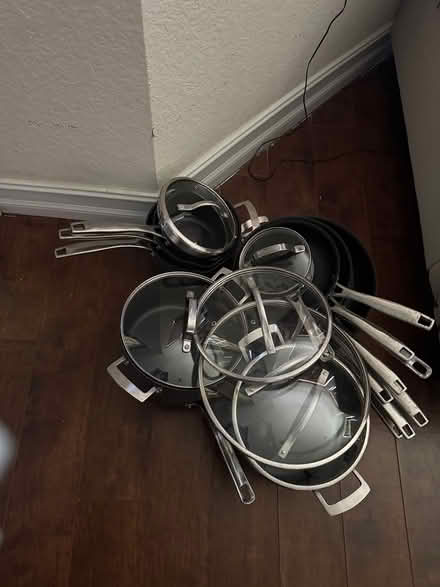 Photo of free Pots (Gatlin & I-95) #2