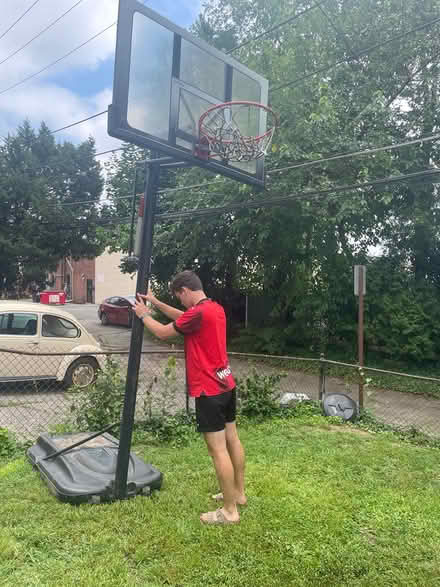 Photo of free Basketball hoop (Wynnewood) #1