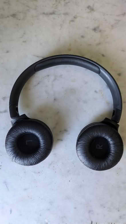 Photo of free JBL headphones one ear tempermental (Tranmere CH42) #2