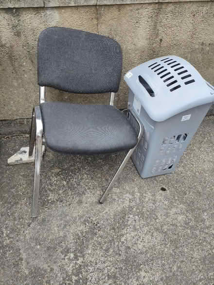 Photo of free laundry basket & broken chair (headingley LS6) #1