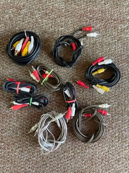 Photo of free Audio phono to phono leads & one with AV (Welling DA16) #1