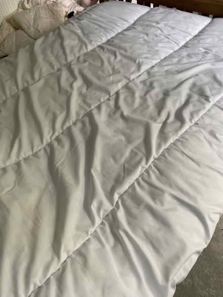 Photo of free Double duvet (Stockwell) #1