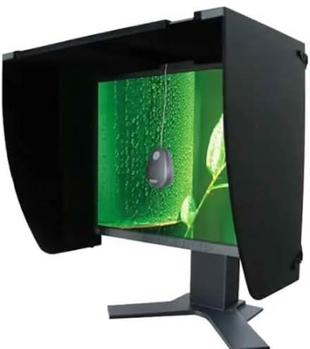 Photo of TV sun shade (DY7) #1
