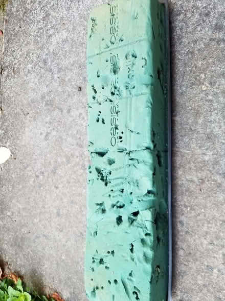 Photo of free 2 blocks oasis for flower arrangement (St Albans AL3) #1