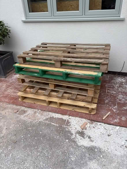 Photo of free Pallets (West Bridgford NG2) #1