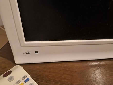 Photo of free Hitachi tv / monitor (Montpelier BS6) #3