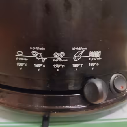Photo of free Deep fat fryer (B13 Billesley) #2