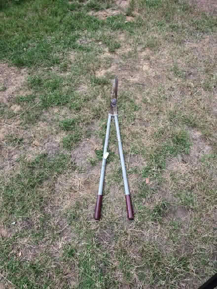 Photo of free Garden Shears (HA51NW) #1