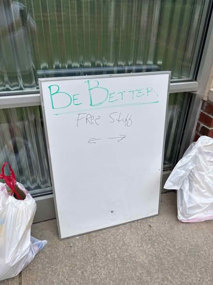 Photo of free Folding stand whiteboard (2516 sommerset center dr WS) #1