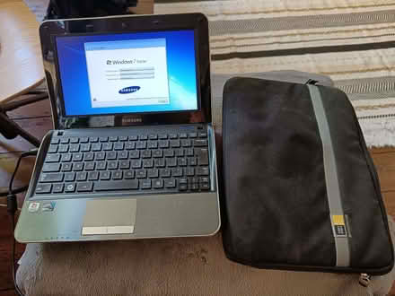 Photo of free Small Samsung Laptop 10.1 inch, Windows 7 (East Dulwich SE22) #2