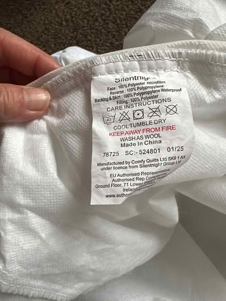 Photo of free Waterproof mattress protector single sizw (Ashford TW15) #2