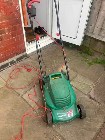 Photo of free Working lawnmower (Wood Green N22) #1