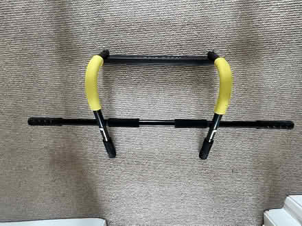 Photo of free Pull up bar (Milton-under-Wychwood OX7) #1
