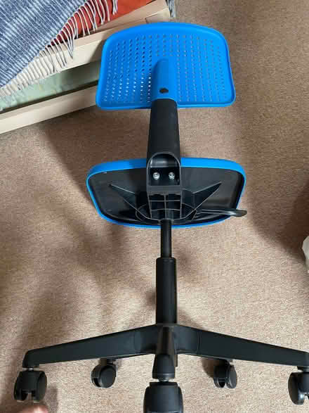 Photo of free Desk chair with wheels (Cross Houses SY5) #2