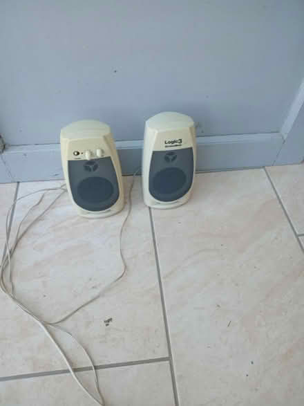Photo of free Computer speaker (Cam GL11) #1