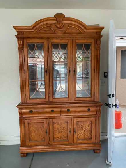 Photo of free Mirror China Hutch (East Mesa) #1