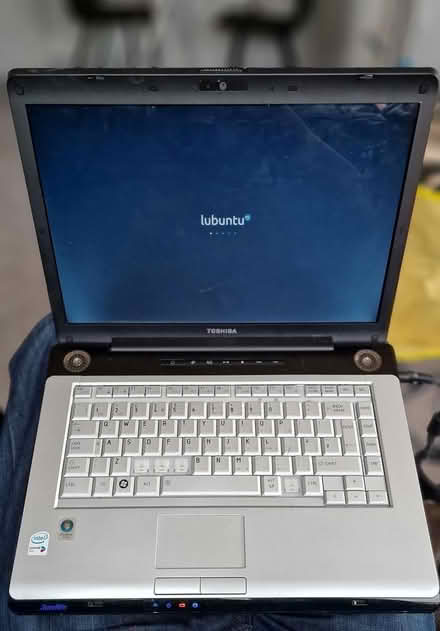 Photo of free Toshiba Laptop (Falkirk FK2) #3