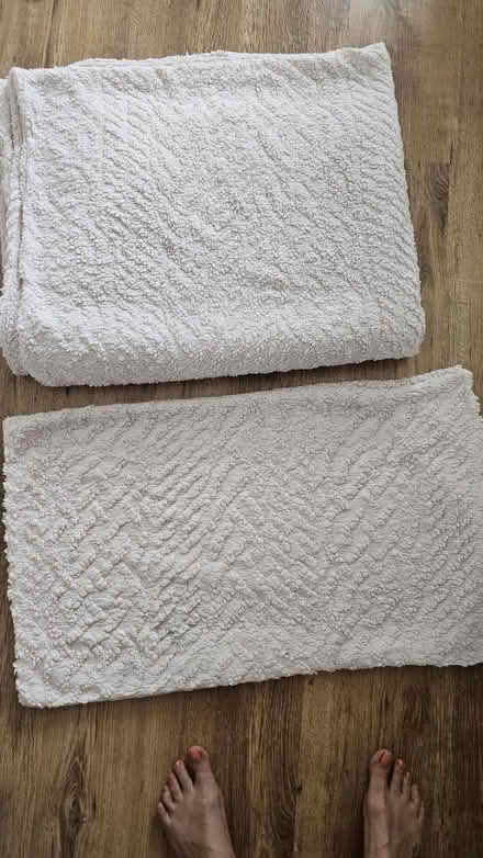 Photo of free Single duvet set (AL1) #1
