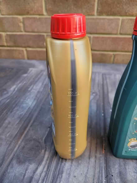 Photo of free Motor Oil (Fareham PO15) #2