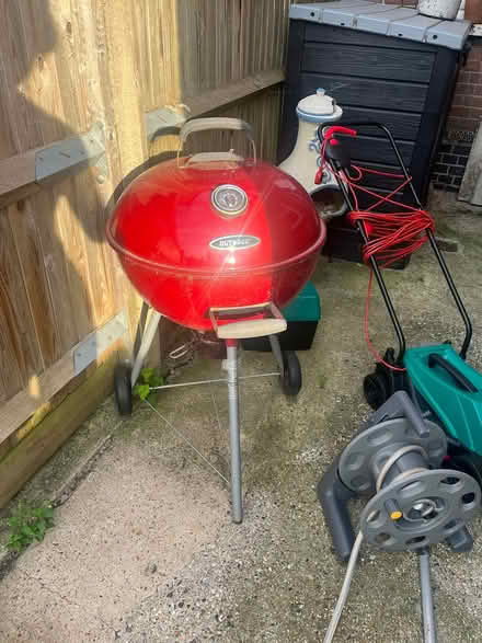 Photo of free Outback bbq (Wood Green N22) #3