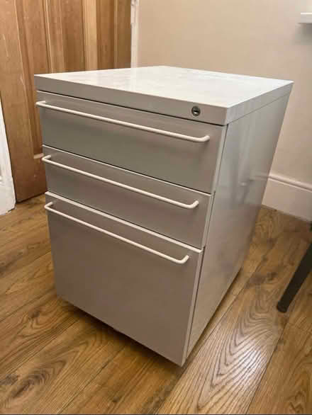 Photo of free Metal file cabinet (L6) #1