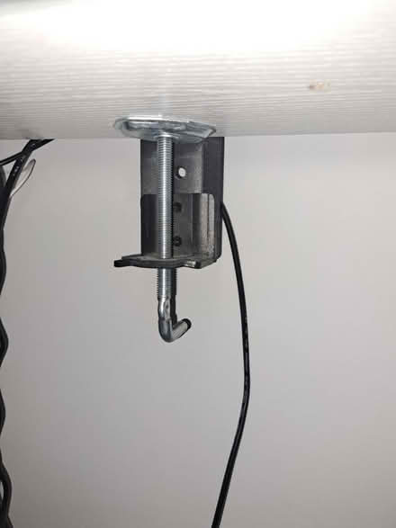 Photo of free Dual monitor mount for desk (Montpelier BS6) #2