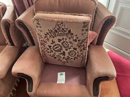 Photo of free 3 piece suite (Handsworth wood) #4