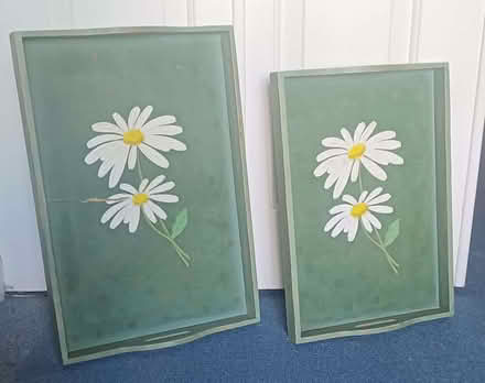 Photo of free 2 x hand-painted wooden trays, green with white daisy design (Primrose LA1) #1