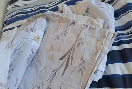 Photo of free 2x single duvet covers +slips (Bramley, Hants RG26) #2