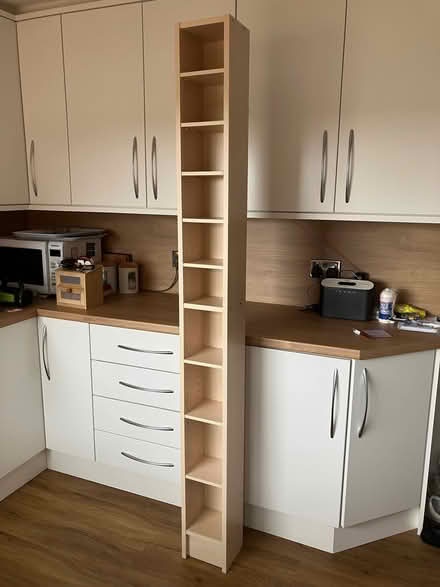Photo of free CD rack (Aston CH5) #1