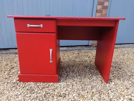 Photo of free Children's wooden desk (Allington NG32) #1
