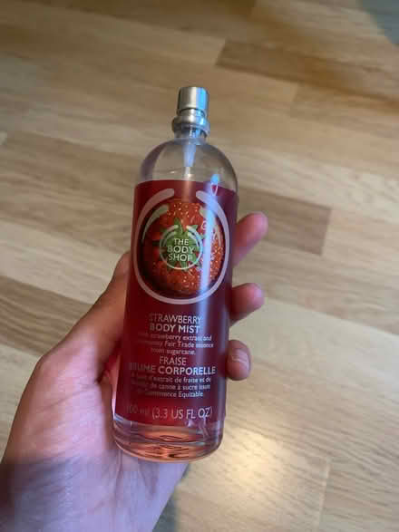 Photo of free Body shop strawberry mist (High Wycombe) #1