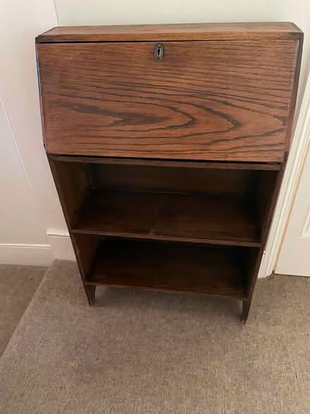 Photo of free Bureau (Upper Holloway N19) #1