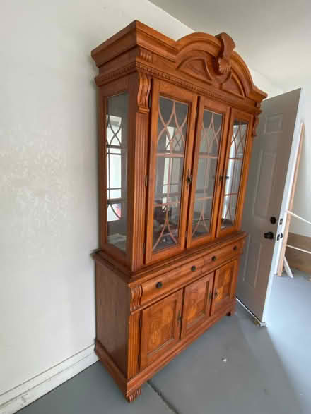 Photo of free Mirror China Hutch (East Mesa) #2