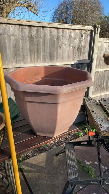 Photo of free Garden spade,planter, leaf rake, handheld mallet, (Barrow upon Soar LE12) #2